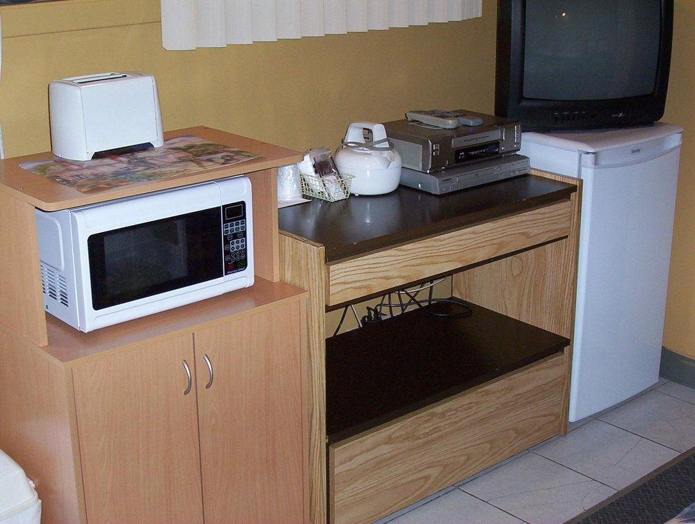 Motel Montgolfiere Jp Saint-Jean-sur-Richelieu Dış mekan fotoğraf